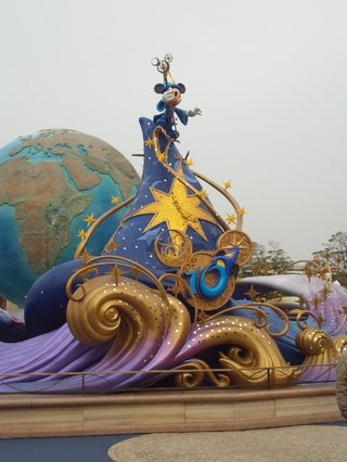 ﾃﾞｨｽﾞﾆｰﾗﾝﾄﾞ＆ｼｰ【写真】