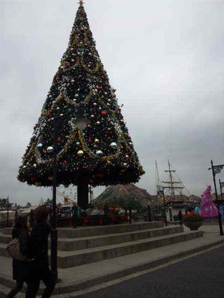 ﾃﾞｨｽﾞﾆｰﾗﾝﾄﾞ＆ｼｰ【写真】