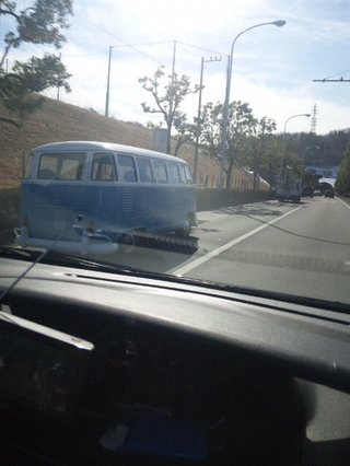 【写あり】この車の名前知ってる方いますか？