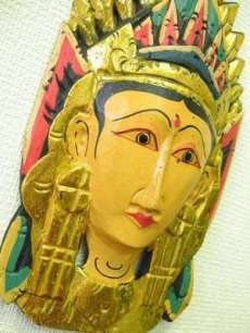 今井ﾒﾛが結婚と出産を発表