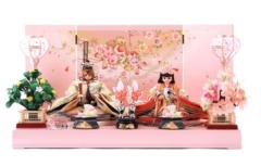 今井ﾒﾛが結婚と出産を発表