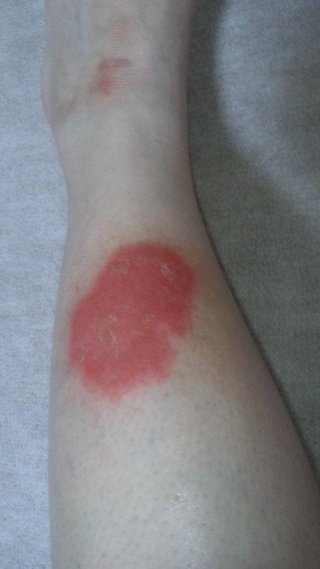 もう足出せない。