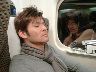 前田敦子、佐藤健熱愛！？