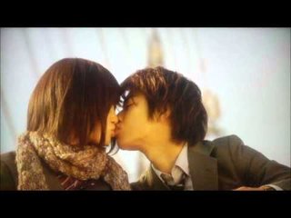 前田敦子、佐藤健熱愛！？