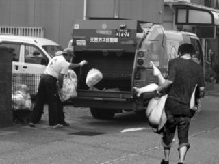 元AKB前田敦子が合コンで泥酔し文春に撮られた