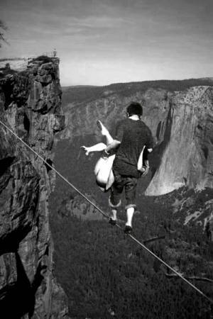 前田敦子、佐藤健熱愛！？