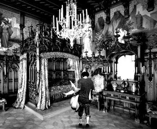 元AKB前田敦子が合コンで泥酔し文春に撮られた