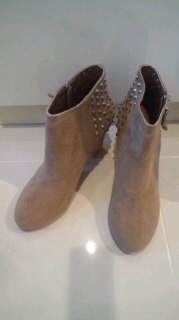 みんなのブーツみせて