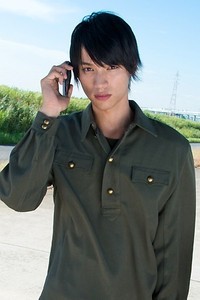 福士蒼汰&吉沢亮、ライダー卒業後の映画初主演！