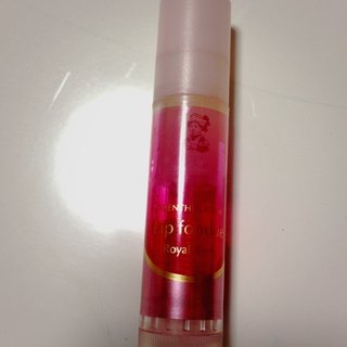 唇がガッサガサなんですが