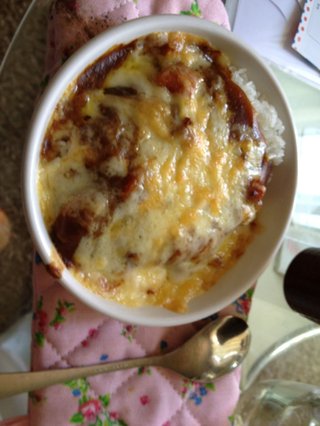 ダラ奥の昼食なに?