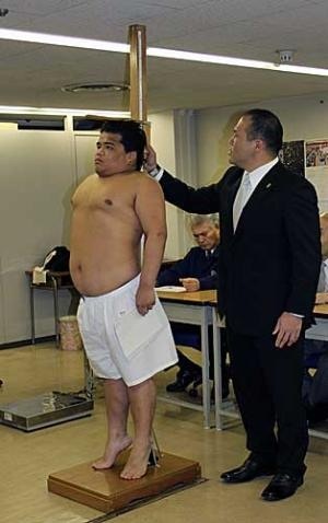 相撲の新弟子検査「奇跡」で通過した18歳