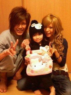 益若つばさ と 梅田直樹 年内離婚！