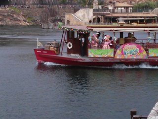 ﾃﾞｨｽﾞﾆｰﾗﾝﾄﾞ＆ｼｰ【写真】