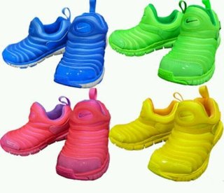 18cm スニーカー