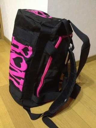 宿泊学習に使うスポーツバッグどんなのですか？