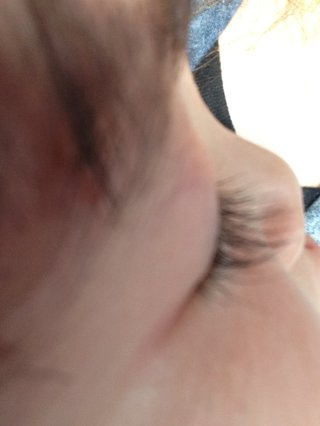 お目目くりんくりんで睫毛くるんくるんなお子様