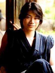 黒川芽以､若手ｲｹﾒﾝ俳優･兼崎健太郎と熱愛？