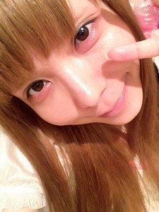 金の亡者､益若つばさ