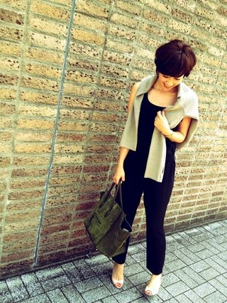 梨花や辺見えみりみたいな服装