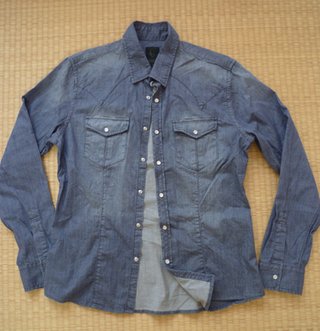 旦那の服、アウターで1万って高すぎる？