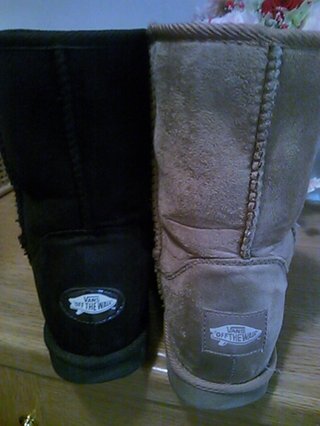 ムートンブーツって