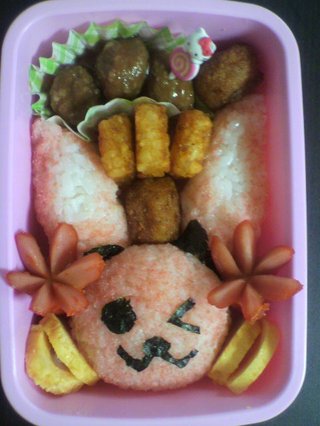 お弁当見せてください