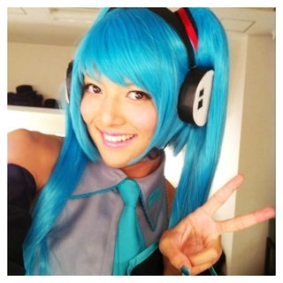 俳優齋藤ヤスカさんの父親が山で遭難 / 捜索費用の募金をブログでつのって物議