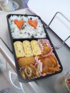 お弁当見せてください