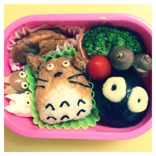 お弁当見せてください