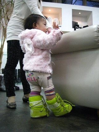 このブーツはナシですか？