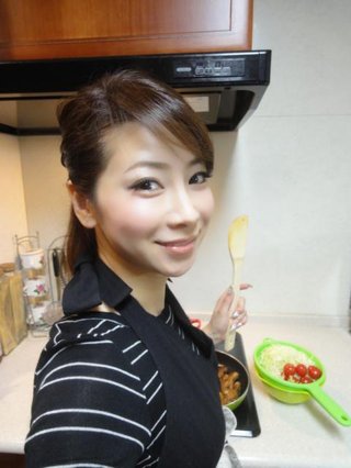 【画像アリ】18歳に見える！43歳主婦「美魔女」