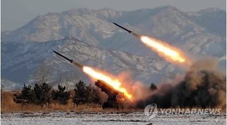 北朝鮮、日本海に向け短距離ミサイル４発を発射