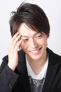 出張ホスト エテルナ