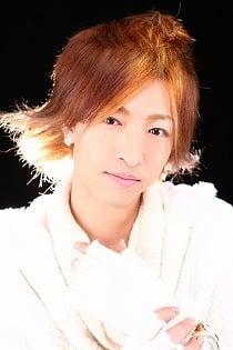 出張ホスト エテルナ