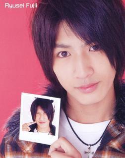 【この顔で】ｼﾞｬﾆｰｽﾞ【ないだろう】