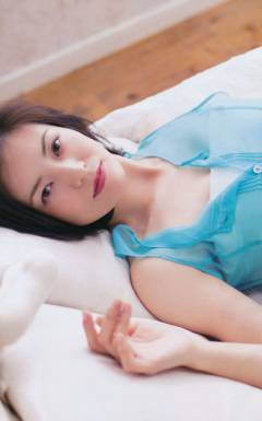 大人AKB塚本まり子の週刊プレイボーイグラビア写真画像！