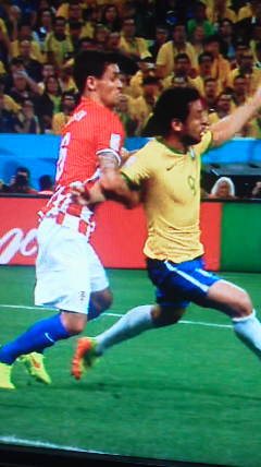 PKを取られたロブレン「泣きたいくらいだ。みんな見ていた。FIFAにとってスキャンダラスなこと」