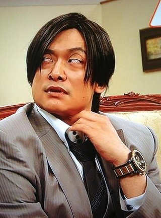 与沢翼って何者なんですか？