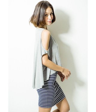 アラサーでオープンショルダーってどう思う?