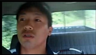 「猫を川に沈めにいく」動画をニコニコ生中継　「虐待絶対許せない」とネットで批判殺到