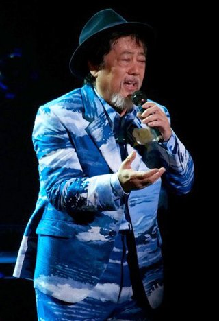 ジュリー、震災復興へ２４曲熱唱　「あっかん　アベ～」 