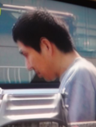 14歳の中学生が自殺　父親を傷害容疑で逮捕