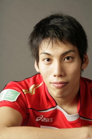 「新幹線ラブしちゃう？」イケメンバレー選手・越川優、W不倫＆ハレンチチャット流出の悲劇 