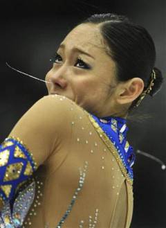 安藤美姫 別れ際に濃厚キス…“スペインの貴公子”ハビエルフェルンデスとの極秘密会、略奪愛か？ 