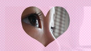 お目目くりんくりんで睫毛くるんくるんなお子様