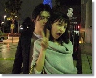 中山美穂の「噂の新恋人」渋谷慶一郎氏がラブラブ2ショット写真公開 