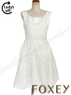 フォクシー？の服持っている方