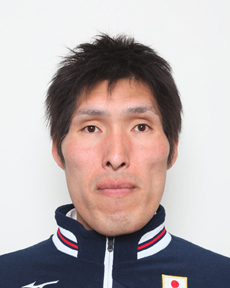 バイきんぐ・小峠英二(38)と坂口杏里(23)、手つなぎデート撮られた