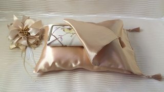 松居一代の財布に布団の本